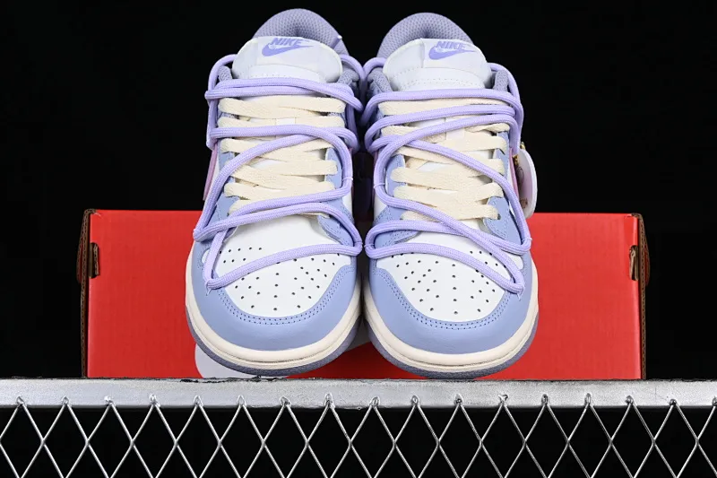 All Categories Nk SB Dunk Series Nk SB Dunk Low Low-top sneakers Nk Dunk Low "RISK" Fantasy French Tulip Love Buckle SB strap low-top casual sneakers DD1503-500